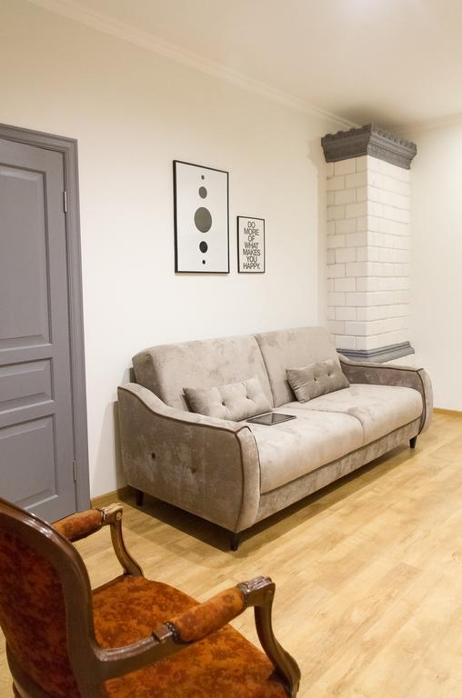 Apartment In The Center Of Odessa Ngoại thất bức ảnh