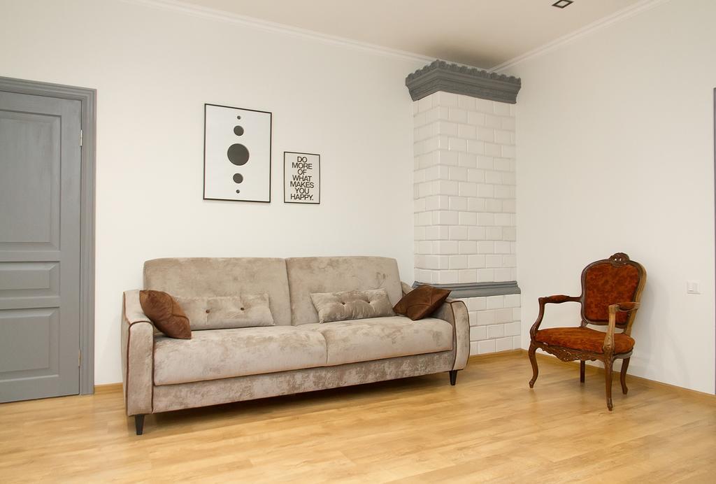 Apartment In The Center Of Odessa Ngoại thất bức ảnh